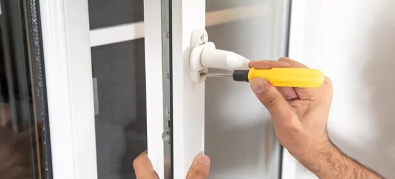 Casement Window Handle Replacement in Oakleaf Plantation, FL