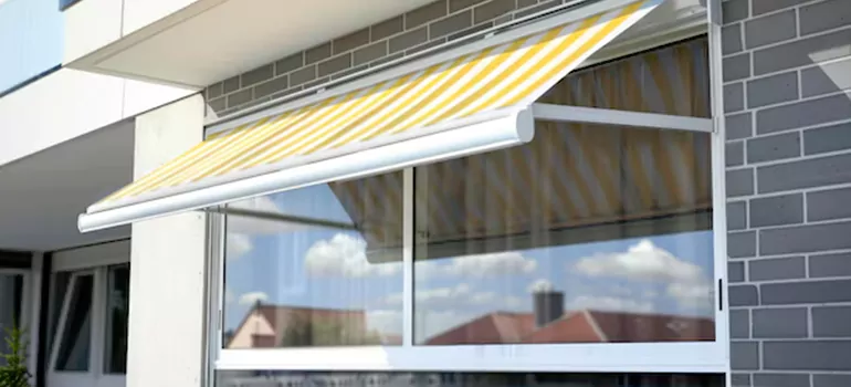 Awning Window Maintenance in Oakleaf Plantation, FL