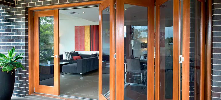 Folding Door Panel Repair in Oakleaf Plantation, FL