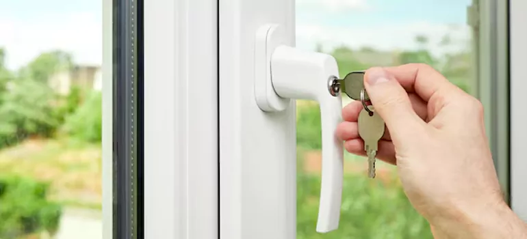 Sash Window Lock Installation in Oakleaf Plantation, FL